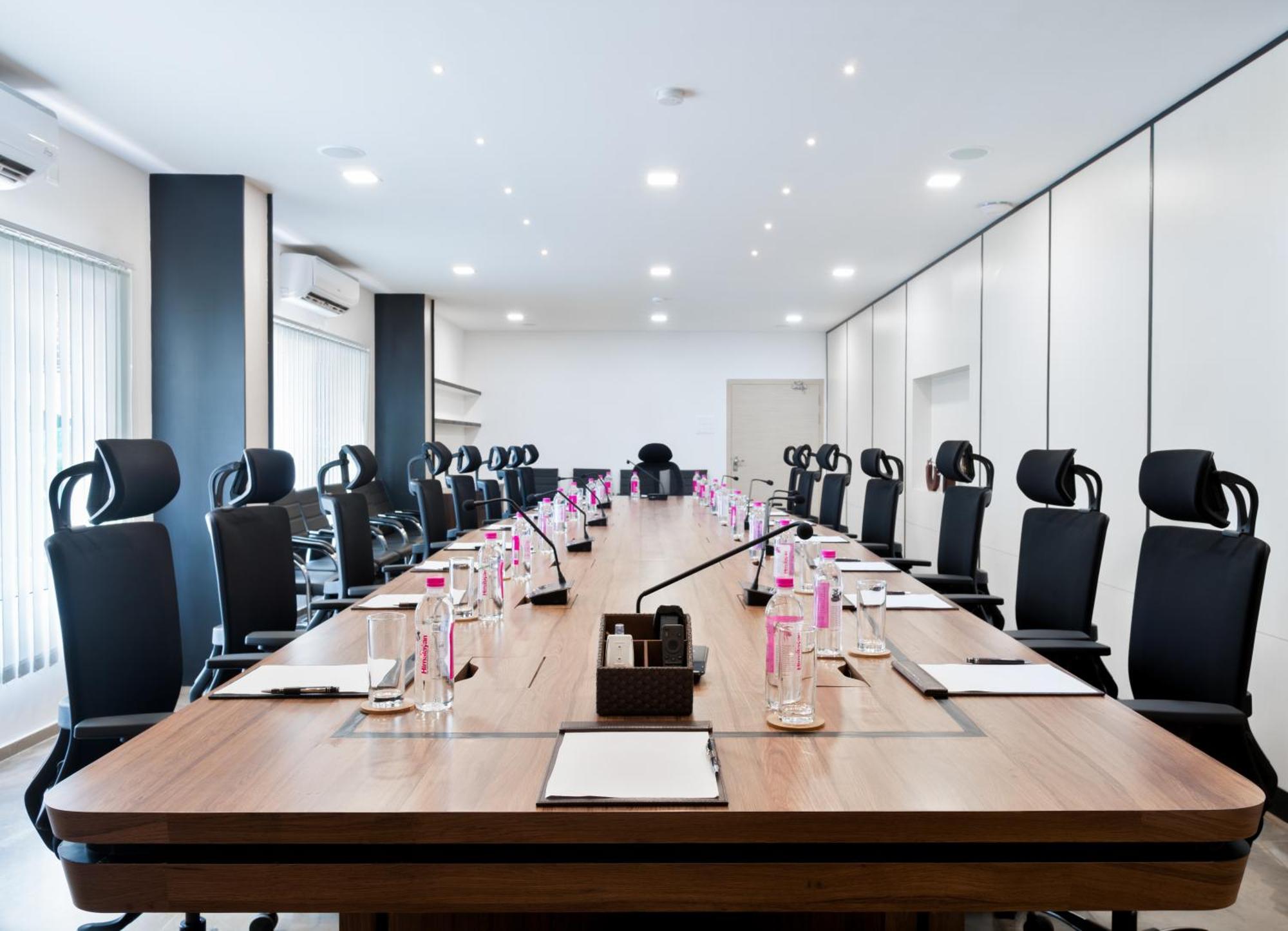 Shulem Boutique Hotel Dimāpur Dış mekan fotoğraf