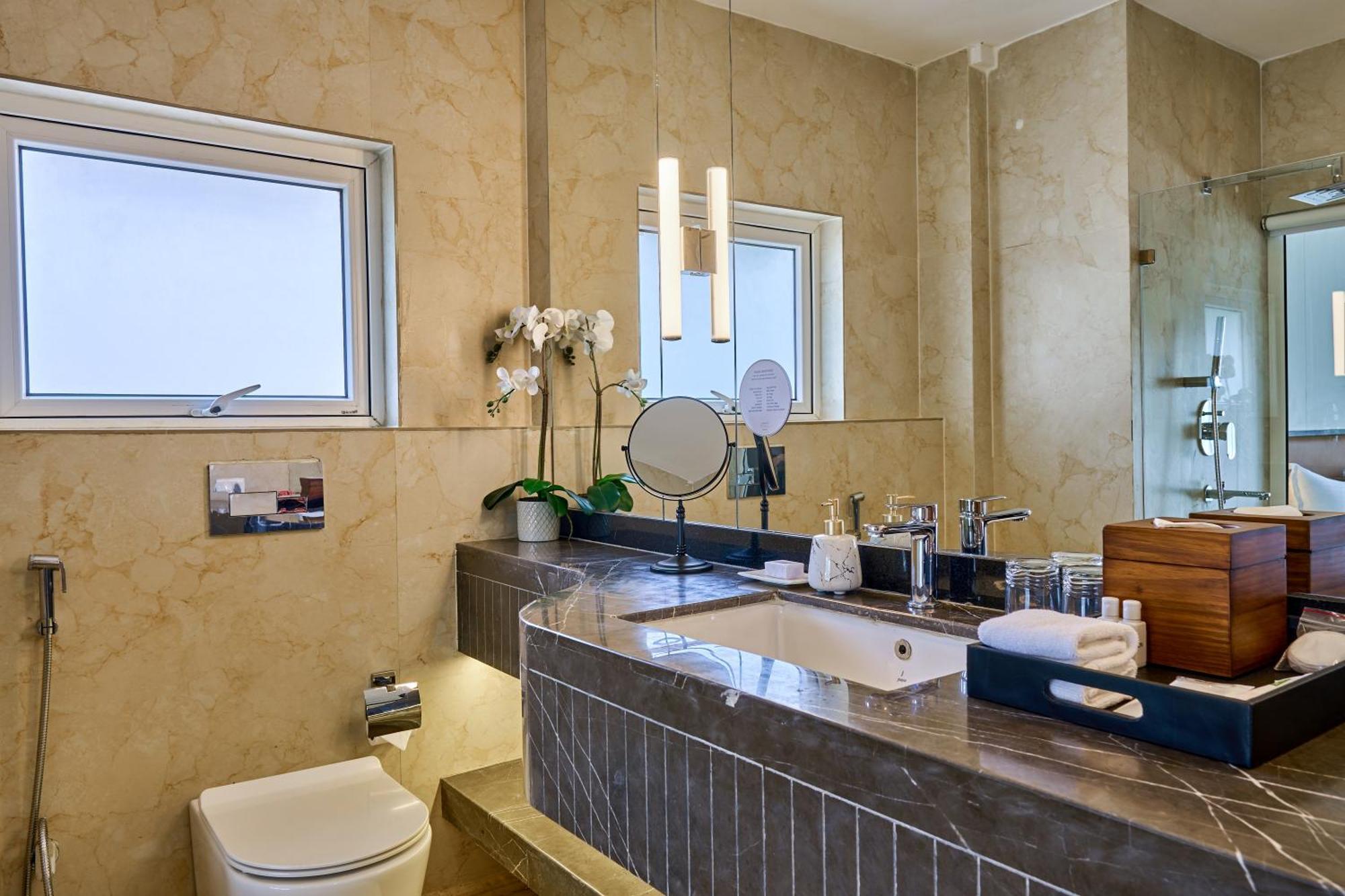 Shulem Boutique Hotel Dimāpur Dış mekan fotoğraf